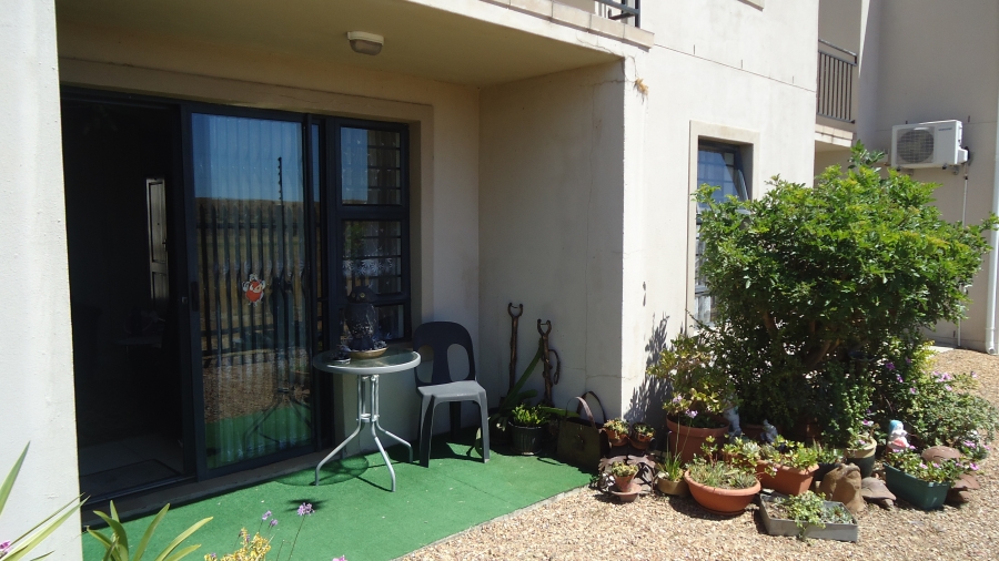 2 Bedroom Property for Sale in Fairview Golf Estate Western Cape